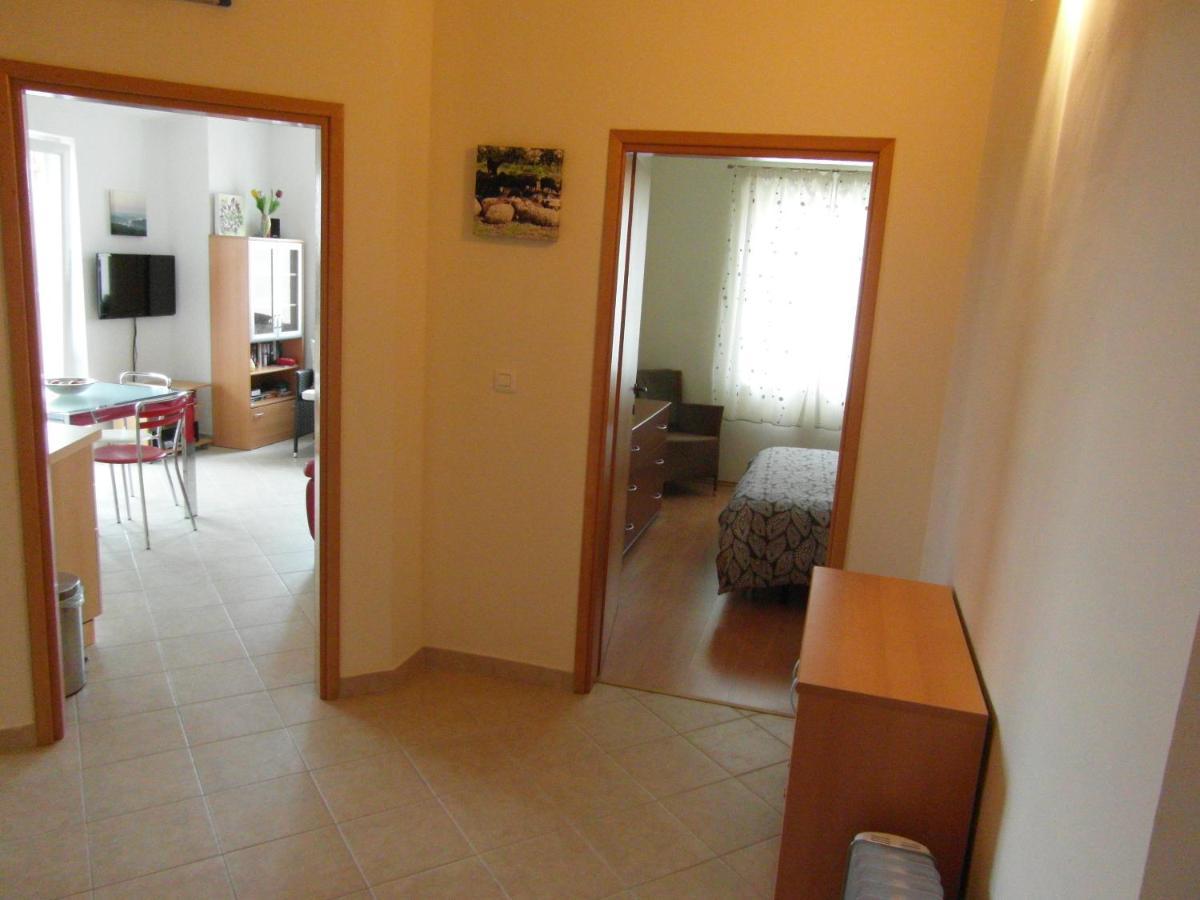 BENTLEY - Sea-view - 2 bedroom apartment Premantura Buitenkant foto