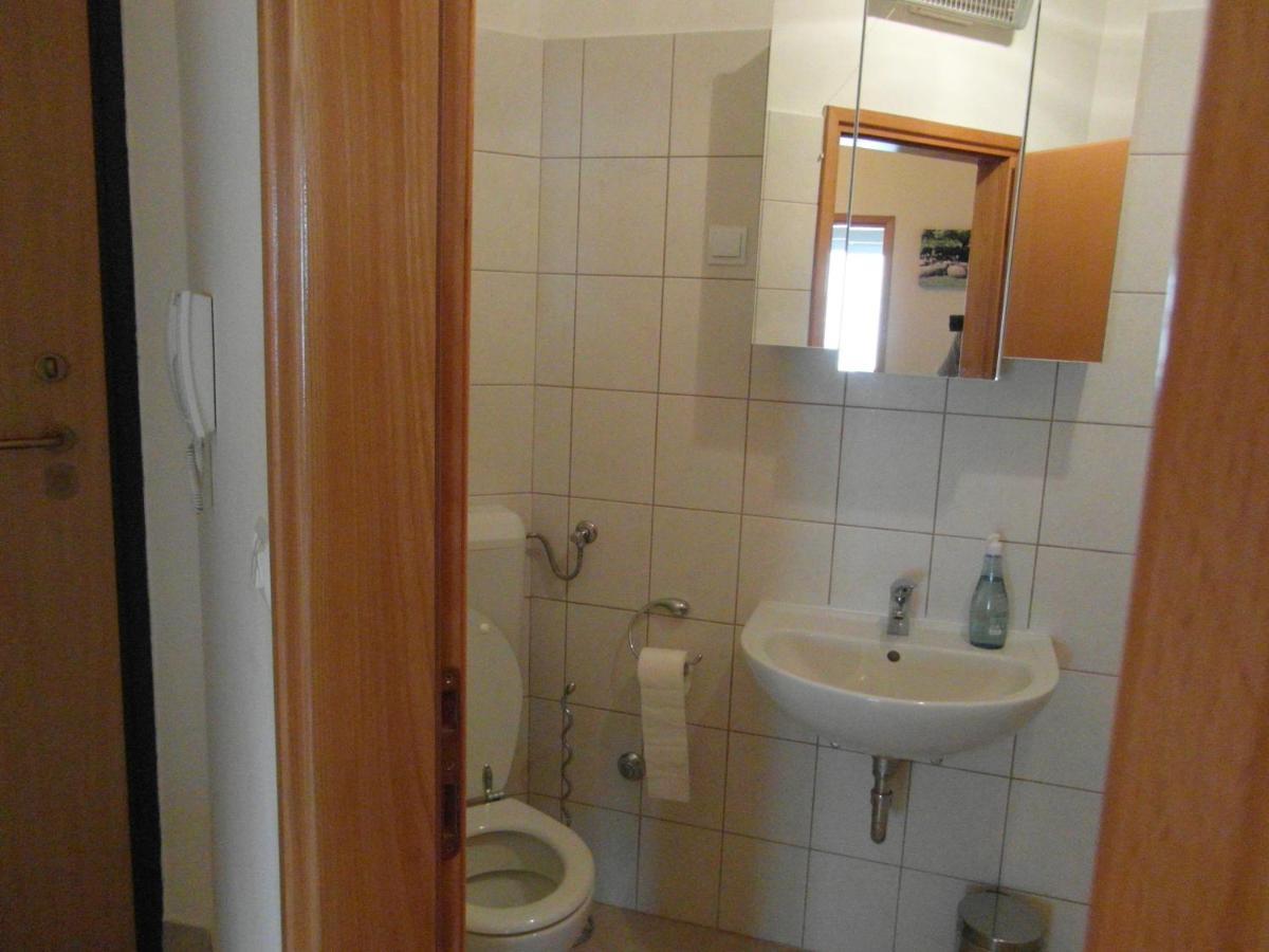 BENTLEY - Sea-view - 2 bedroom apartment Premantura Buitenkant foto