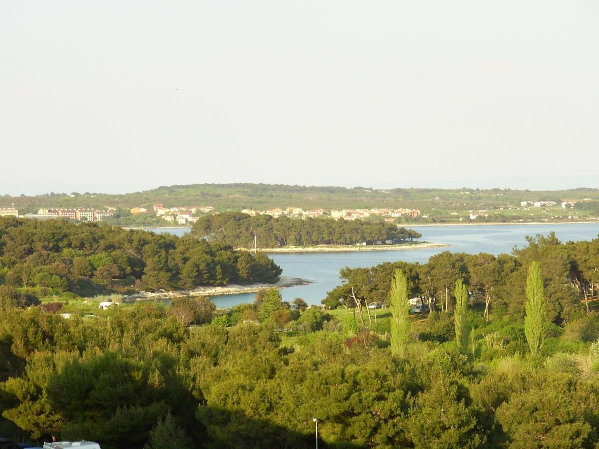 BENTLEY - Sea-view - 2 bedroom apartment Premantura Buitenkant foto