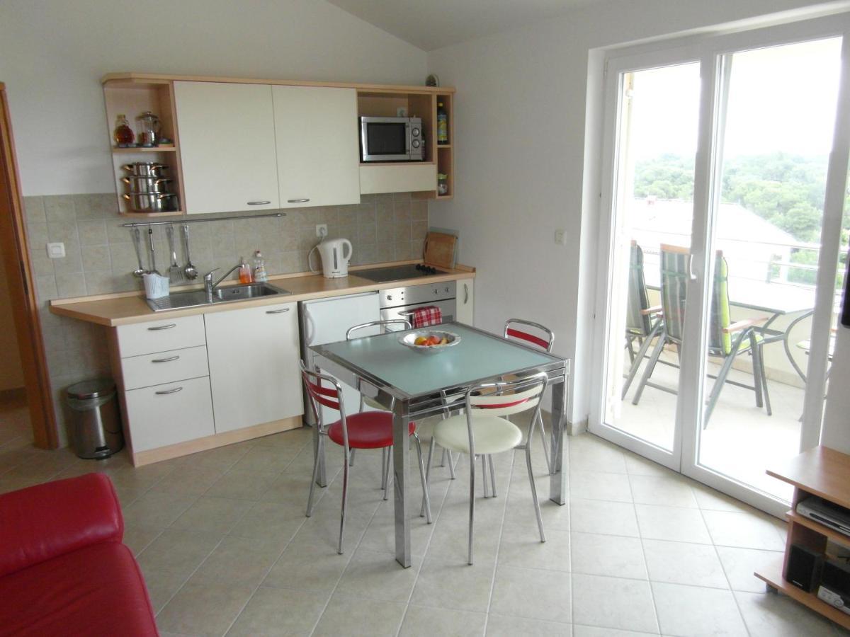 BENTLEY - Sea-view - 2 bedroom apartment Premantura Buitenkant foto