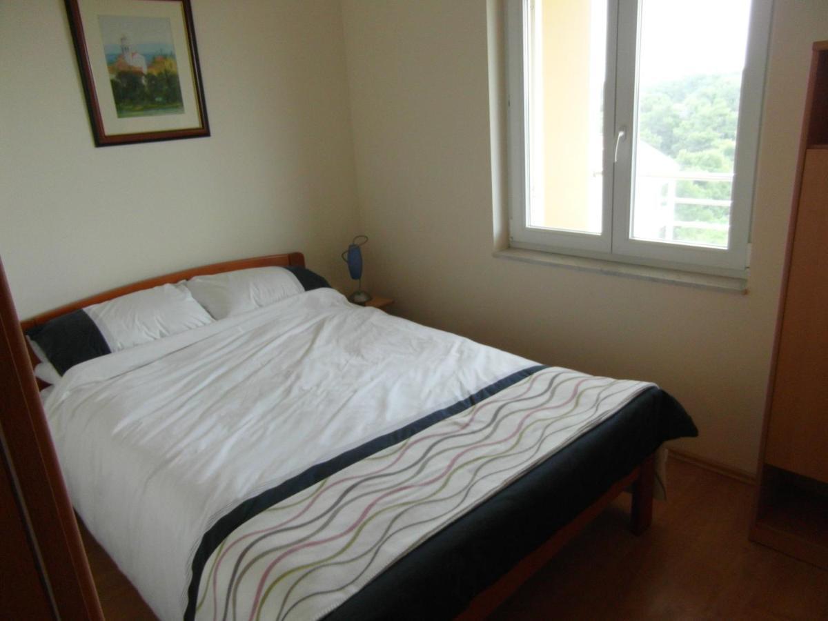 BENTLEY - Sea-view - 2 bedroom apartment Premantura Buitenkant foto